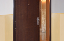 ADLO - Sikkerhedsdør ADUO, glat dørdesign, overflade Royal Ahorn