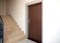 ADLO - Sikkerhedsdør TEDUO, dørflade H1428 Woodline Mocca, indgangsdør til en lejlighed